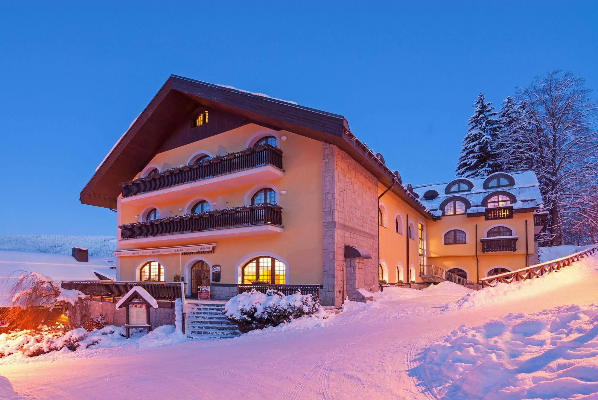 Wellness Hotel Windsor Špindlerŭv Mlýn Exterior foto